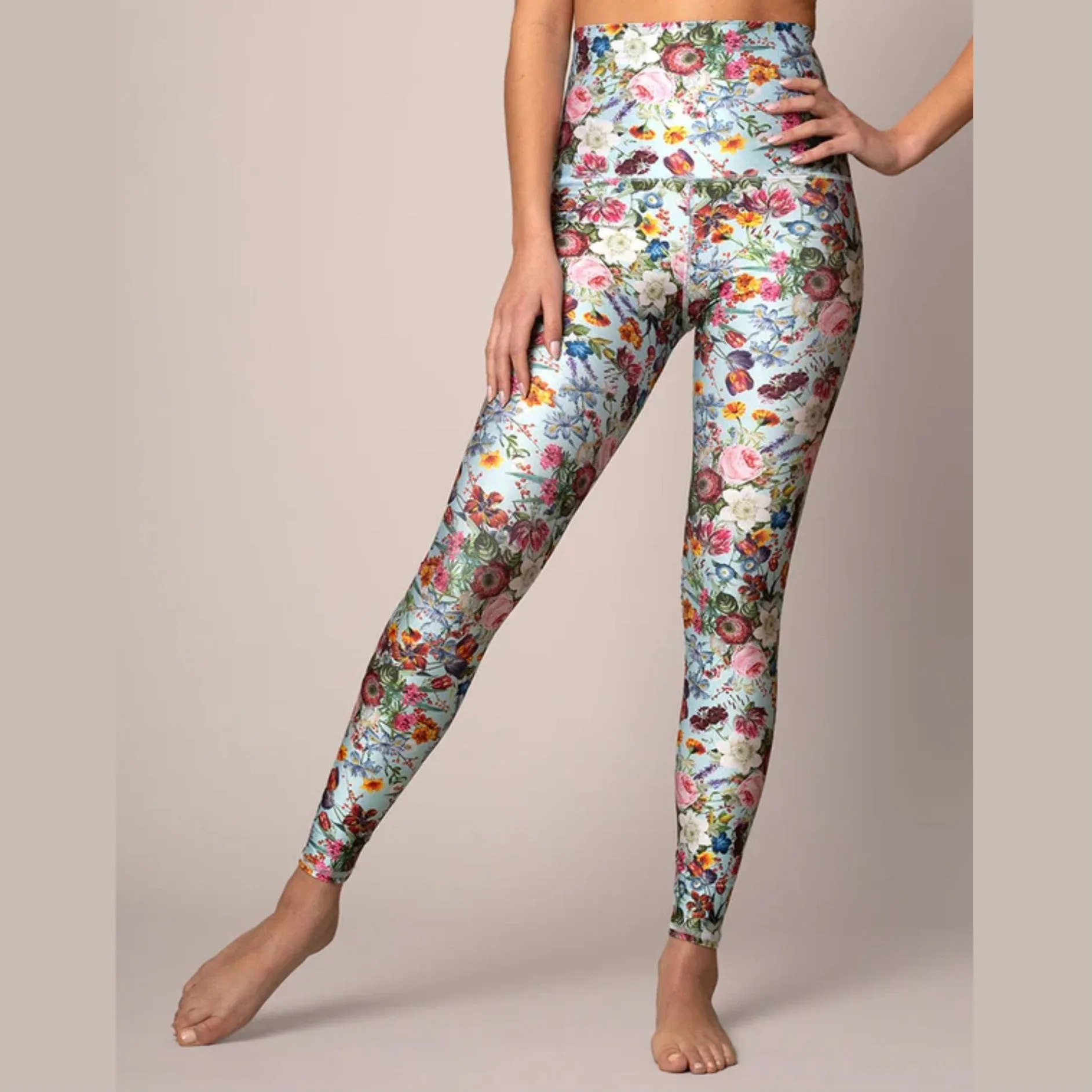 Zoe Blue Floral Leggings