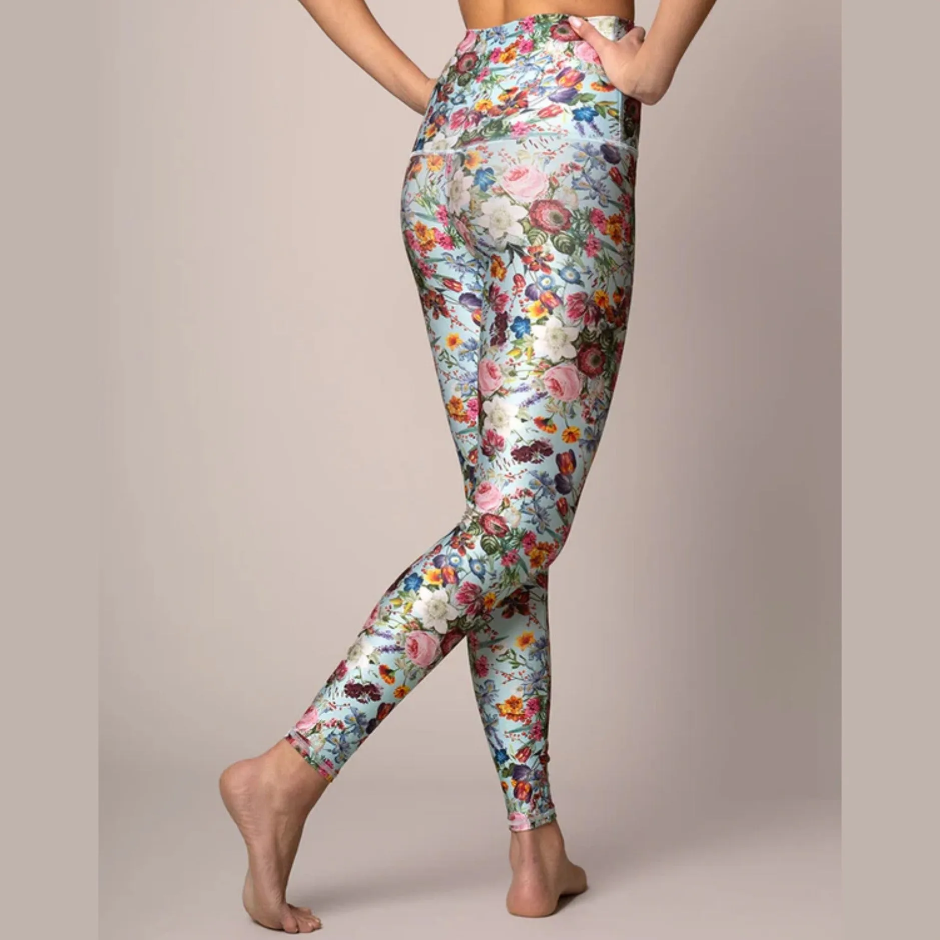 Zoe Blue Floral Leggings